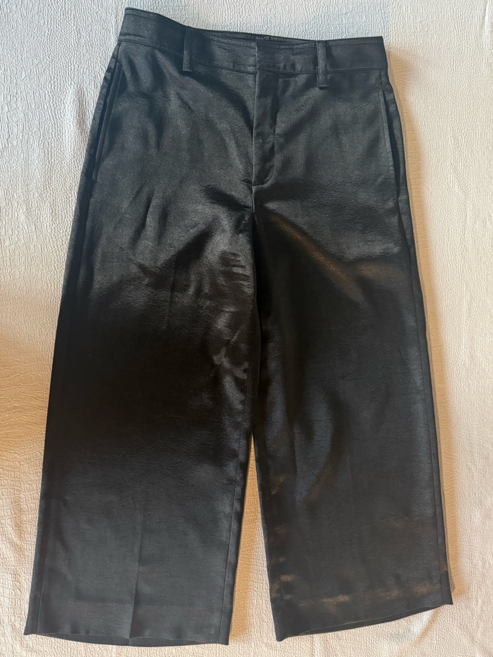 Vintage Vince Black Satin Wide-Leg Cropped Trousers — Size 6